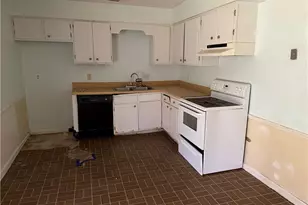 1765 Highpoint Rd, Snellville, GA 30078 - Photo 4