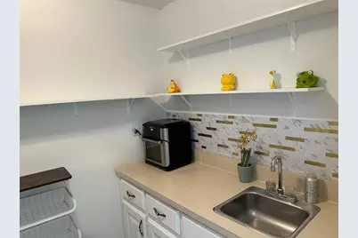 115 Eric Run Court, Lawrenceville, GA 30043 - Photo 12