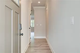 4509 Cypress Pk Dr, Gainesville, GA 30504 - Photo 2