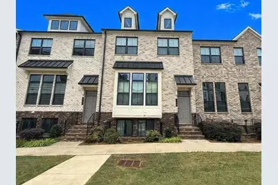 425 Fair View Circle, Roswell, GA 30076 - Photo 1
