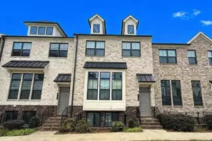 425 Fairview Cir, Roswell, GA 30076 - Photo 1