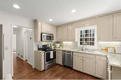 1098 Princeton Walk NE, Marietta, GA 30068 - Photo 8