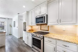 825 Harbor Bay Dr, Lawrenceville, GA 30045 - Photo 6
