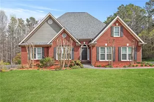 825 Harbor Bay Dr, Lawrenceville, GA 30045 - Photo 2