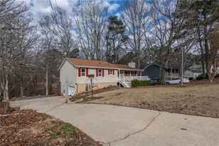 4135 Macduff Dr, Douglasville, GA 30135 - Photo 2