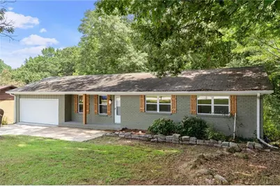 1558 Tanglewood Way NW, Conyers, GA 30012 - Photo 1