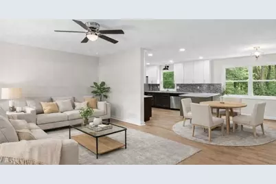 1558 Tanglewood Way NW, Conyers, GA 30012 - Photo 2