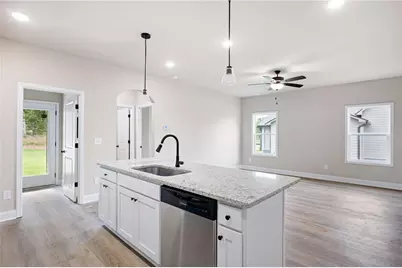 105 Winston Way, Carrollton, GA 30117 - Photo 4