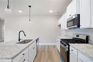 105 Winston Way, Carrollton, GA 30117 - Photo 2