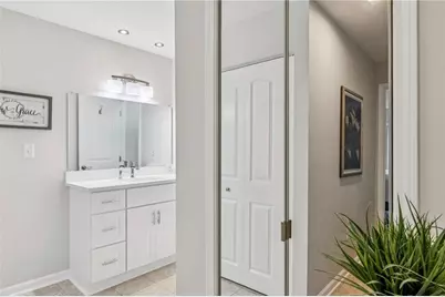 28206 Plantation Drive NE #206, Atlanta, GA 30324 - Photo 32