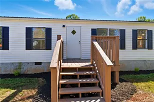 176 Westmoreland Meadows Dr, Cleveland, GA 30528 - Photo 1