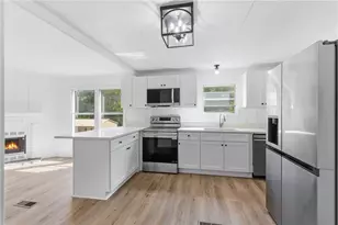 176 Westmoreland Meadows Dr, Cleveland, GA 30528 - Photo 6