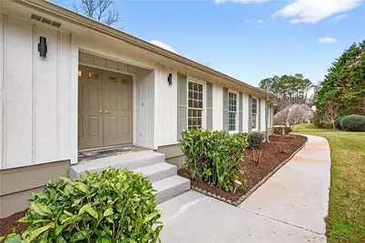 2265 Piedmont Glen Court, Marietta, GA 30062 - Photo 2