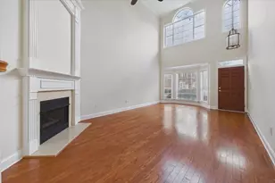 5010 Lexington Dr, Roswell, GA 30075 - Photo 4