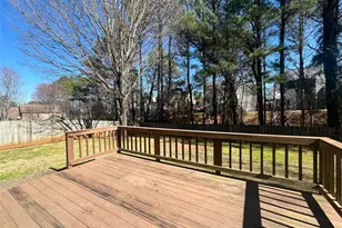 450 Mikasa Dr, Alpharetta, GA 30022 - Photo 18