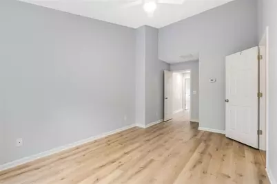 1781 Liberty Parkway NW, Atlanta, GA 30318 - Photo 24