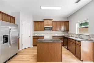 1781 Liberty Pkwy NW, Atlanta, GA 30318 - Photo 14