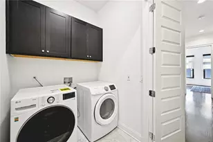 1108 Briar Cove Cir, Atlanta, GA 30329 - Photo 26