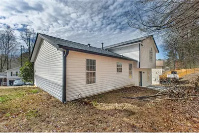 773 Stonebridge Crescent, Lithonia, GA 30058 - Photo 18