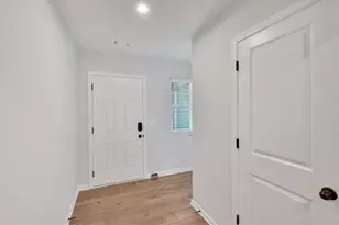 111 Village Green Dr, Adairsville, GA 30103 - Photo 2