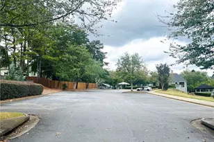 120 Croftwood Ct, Johns Creek, GA 30097 - Photo 8