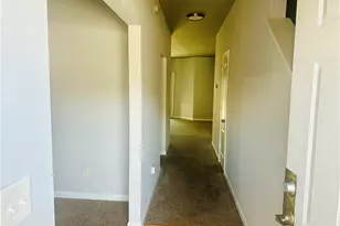 6078 Oak Bend Ct, Riverdale, GA 30296 - Photo 2