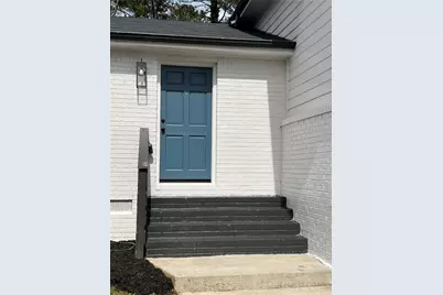 5990 Wellborn Trace, Lithonia, GA 30058 - Photo 2