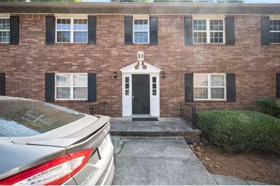 3665 Chestnut Drive #D3, Atlanta, GA 30340 - Photo 2
