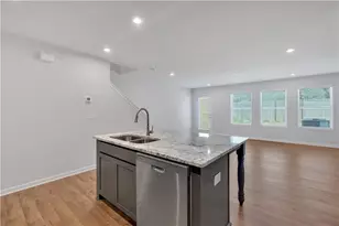 105 Village Green Dr, Adairsville, GA 30103 - Photo 10