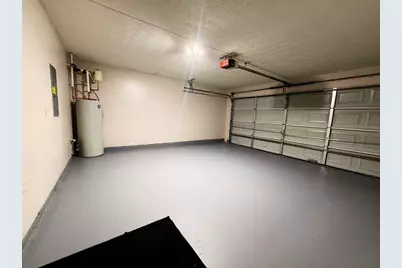 5410 Twin Lakes Drive, Atlanta, GA 30349 - Photo 38