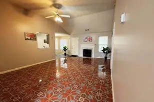 5410 Twin Lakes Dr, Atlanta, GA 30349 - Photo 6