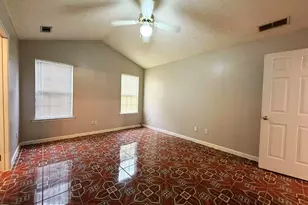 5410 Twin Lakes Dr, Atlanta, GA 30349 - Photo 36