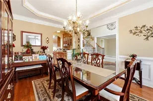 1915 Brackendale Road NE, Kennesaw, GA 30152 - Photo 4