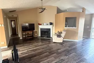 10600 Pine Forest Ln, Jonesboro, GA 30238 - Photo 4
