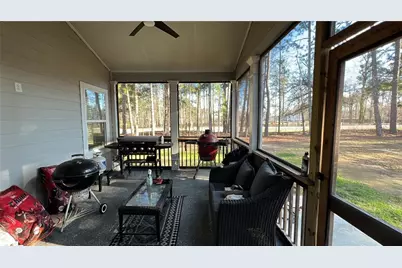 3497 Tiffany Cove Drive, Loganville, GA 30052 - Photo 46