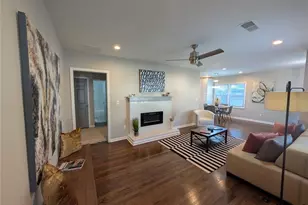 1740 SW Emerald Ave SW, Atlanta, GA 30310 - Photo 4