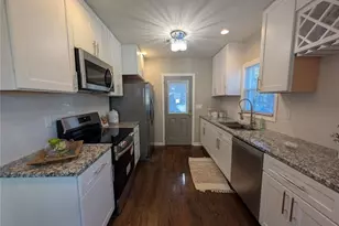 1740 SW Emerald Ave SW, Atlanta, GA 30310 - Photo 8