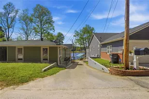 2298 E Lake Dr, Conyers, GA 30012 - Photo 22