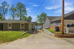 2298 E Lake Dr, Conyers, GA 30012 - Photo 22