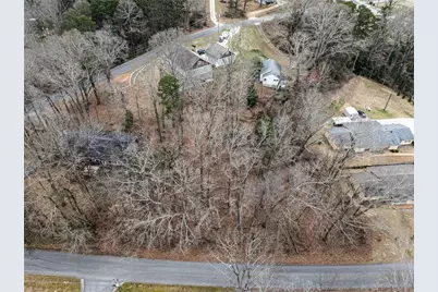 91 Remsdale Street, Toccoa, GA 30577 - Photo 2