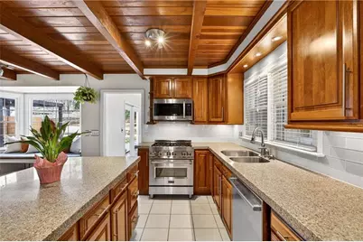 2500 Hawthorne Drive NE, Atlanta, GA 30345 - Photo 14