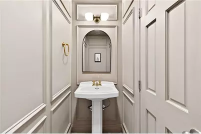 2500 Hawthorne Drive NE, Atlanta, GA 30345 - Photo 32