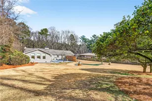 2500 Hawthorne Dr NE, Atlanta, GA 30345 - Photo 46