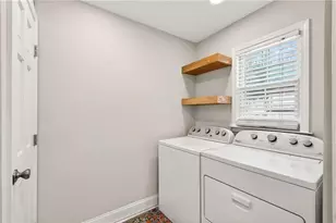 2500 Hawthorne Dr NE, Atlanta, GA 30345 - Photo 34