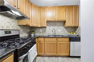 6601 Sienna Ct, Peachtree Corners, GA 30092 - Photo 6