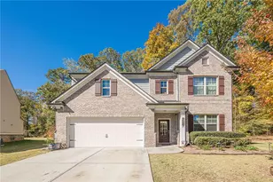 534 Paden Bluff Trail, Lawrenceville, GA 30044 - Photo 2