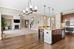 5610 Chestnut Dr, Cumming, GA 30040 - Photo 4