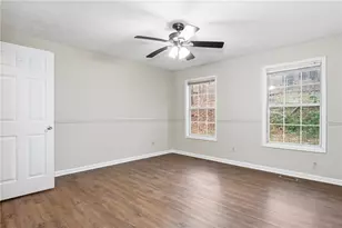 181 N Springs Dr, Acworth, GA 30101 - Photo 10