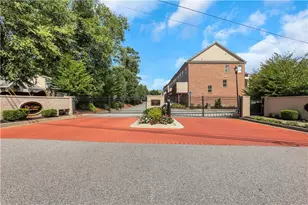 1292 Stone Castle Circle SE, Smyrna, GA 30080 - Photo 52