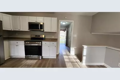 401 Barbashela Drive, Stone Mountain, GA 30088 - Photo 16